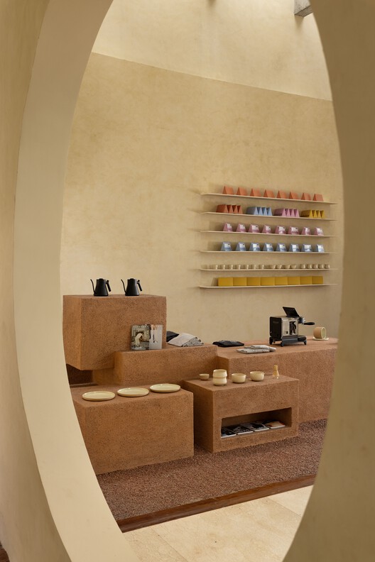 Eventide Coffee / Billboards - Interior Photography, Living Room