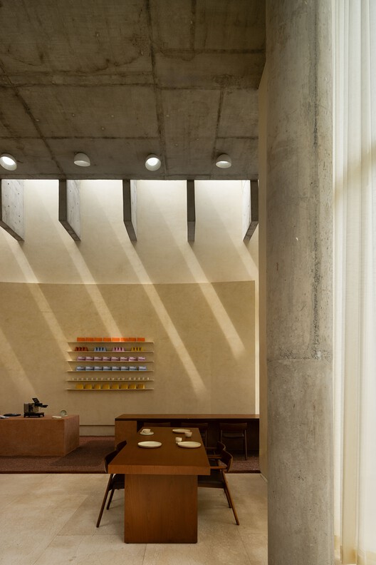 Eventide Coffee / Billboards - Interior Photography, Wood