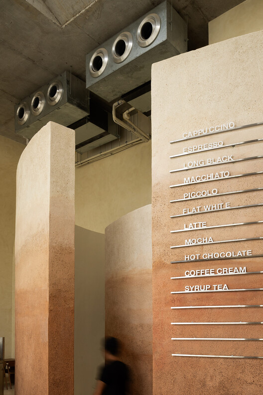Eventide Coffee / Billboards - Interior Photography, Column