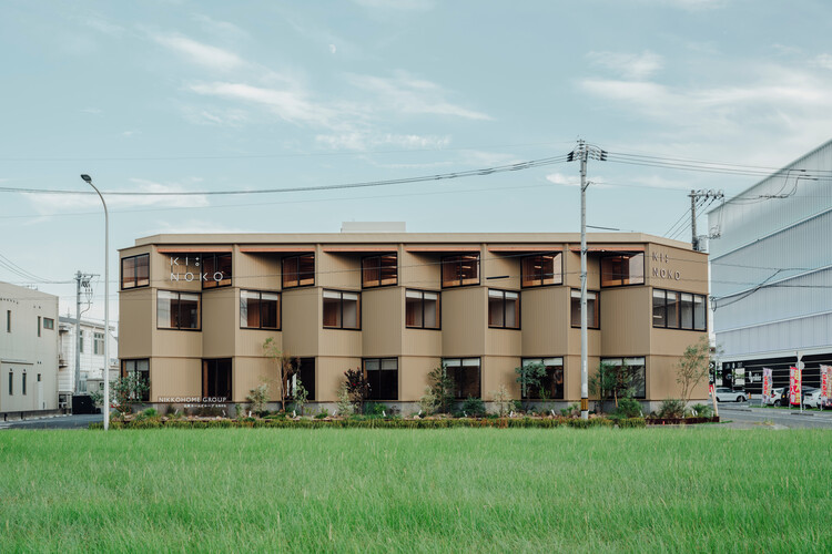 KItoNOKO – NIKKO HOME Group Hiroshima Office / ure LLC - Exterior Photography