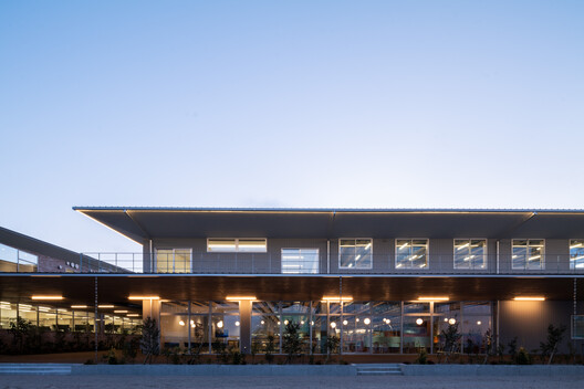 Imabari Shipbuilding Marugame Office / Yano Aoyama Architecture Design Imabari Shipbuilding Marugame Office / Yano Aoyama Architecture Design - Exterior Photography