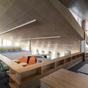 Imabari Shipbuilding Marugame Office / Yano Aoyama Architecture Design - Interior Photography, Commercial Architecture, Chair