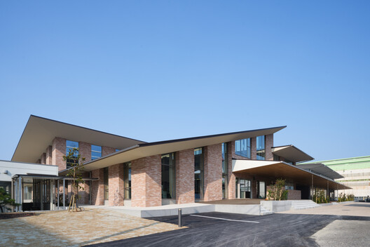 Imabari Shipbuilding Marugame Office / Yano Aoyama Architecture Design Imabari Shipbuilding Marugame Office / Yano Aoyama Architecture Design - Image 8 of 33