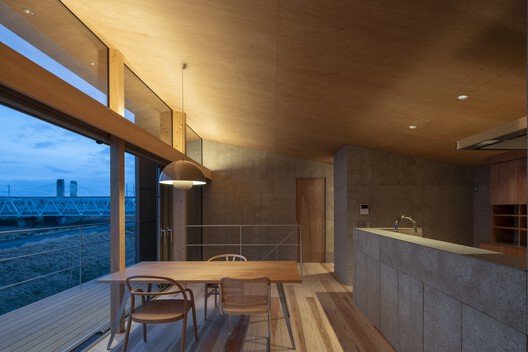 The House That Creates a View / studioSHUWARI Inc. - Image 16 of 30