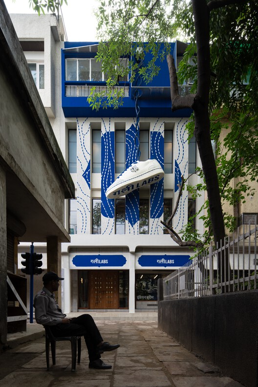 Gully Labs Sceaker Store / The Melange Studio - Exterior Photography