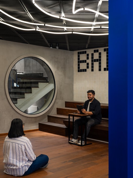 Gully Labs Sceaker Store / The Melange Studio - Interior Photography, Stairs