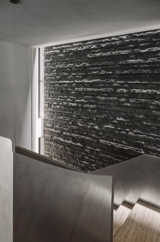 Sculpted Sanctuary House / D'WELL Sculpted Sanctuary House / D'WELL - Image 18 of 23