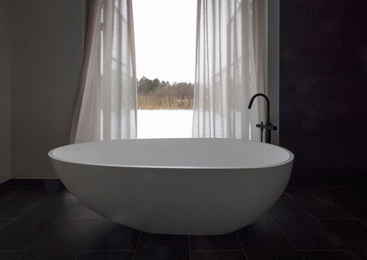 Lakeshore Barn House / NORM Architects - Image 14 of 24