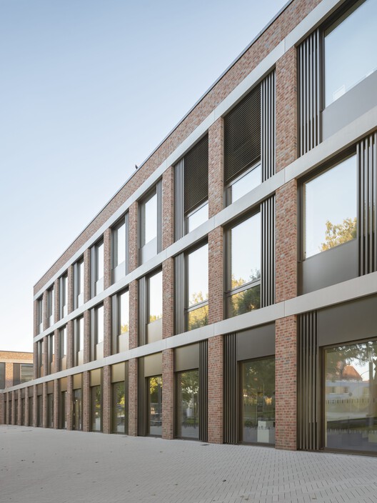Three Schools - One Process / gmp Architects - Exterior Photography