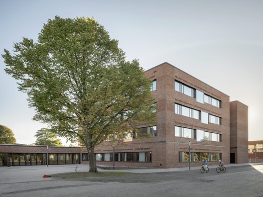 Three Schools - One Process / gmp Architects - Exterior Photography