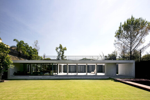 House in Santiago / S-AR - Image 5 of 22