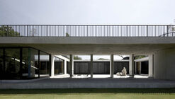 House in Santiago / S-AR