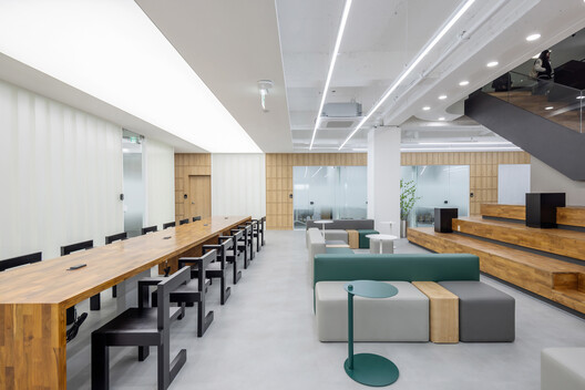 Uni Center / G/O Architecture - Image 2 of 51