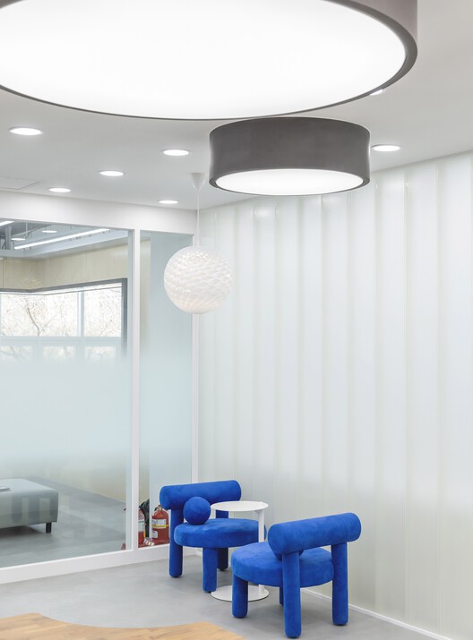 Uni Center / G/O Architecture - Interior Photography, Lighting, Chair