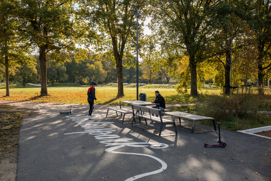 Sibeliuspark / KCAP Sibeliuspark / KCAP - Exterior Photography, Bench