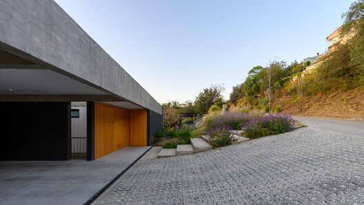 Two Walls House / SET Arq Two Walls House / SET Arq - Image 6 of 20