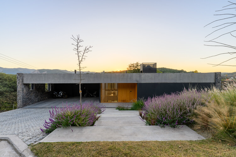 Casa de los Muros/SET Arq - Figura 4 de 20