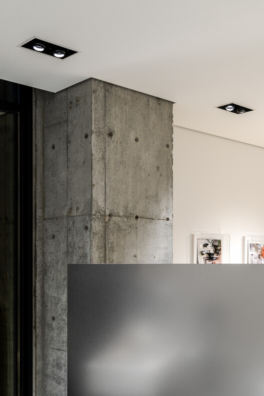 ASHIYA OPTICAL STORE / RID Co., Ltd. ASHIYA OPTICAL STORE / RID Co., Ltd. - Image 12 of 16