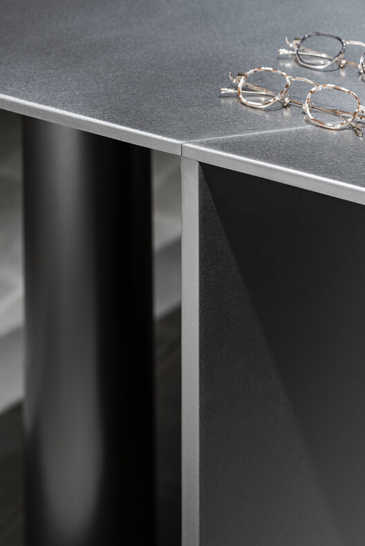 ASHIYA OPTICAL STORE / RID Co., Ltd. ASHIYA OPTICAL STORE / RID Co., Ltd. - Image 9 of 16