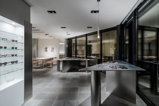 ASHIYA OPTICAL STORE / RID Co., Ltd. ASHIYA OPTICAL STORE / RID Co., Ltd. - Image 1 of 16