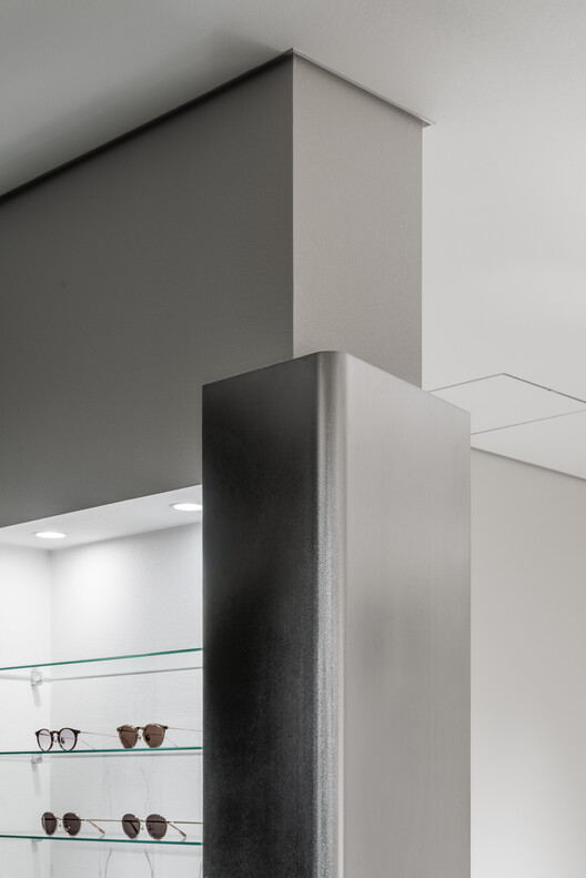 ASHIYA OPTICAL STORE / RID Co., Ltd. ASHIYA OPTICAL STORE / RID Co., Ltd. - Image 10 of 16