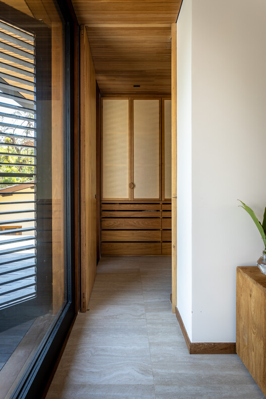 JV Residence / Pitta Arquitetura JV Residence / Pitta Arquitetura - Interior Photography, Wood, Glass