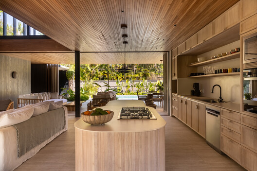 JV Residence / Pitta Arquitetura JV Residence / Pitta Arquitetura - Interior Photography, Kitchen, Wood, Countertop