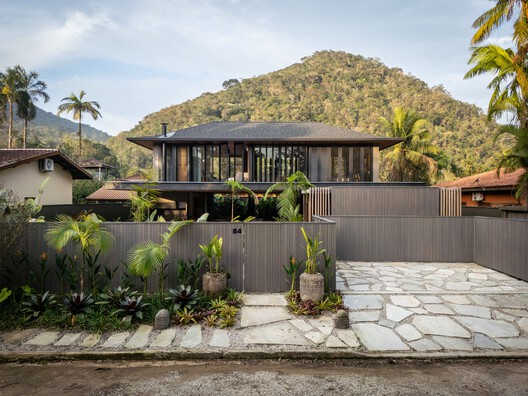 JV Residence / Pitta Arquitetura JV Residence / Pitta Arquitetura - Exterior Photography