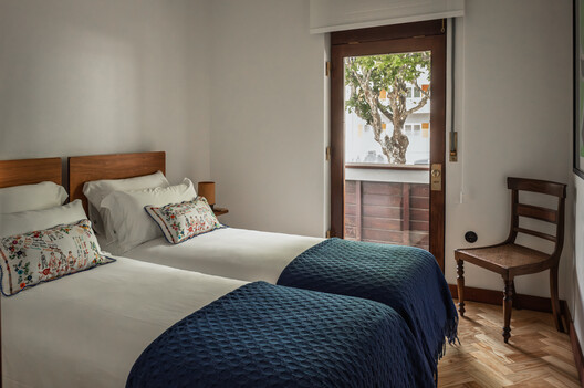 Renovation Casa d'Abreu Neto - Siza's First Work / Álvaro Siza Vieira - Interior Photography, Bedroom, Wood, Bed