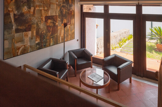 Renovation Casa d'Abreu Neto - Siza's First Work / Álvaro Siza Vieira - Interior Photography, Living Room, Wood, Chair