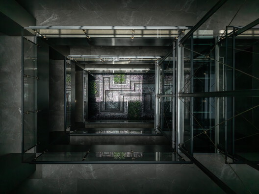 The Light and Black Workplace / MODO Designs The Light and Black Workplace / MODO Designs - Image 36 of 36