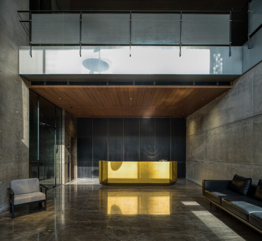 The Light and Black Workplace / MODO Designs The Light and Black Workplace / MODO Designs - Interior Photography, Lighting, Glass