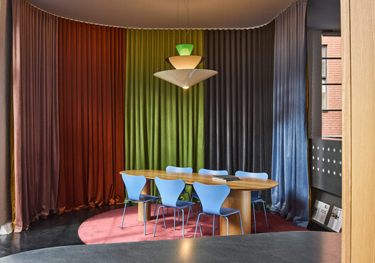 IF Architecture Studio  / IF Architecture - Interior Photography, Chair