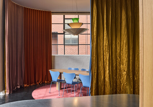 IF Architecture Studio  / IF Architecture - Interior Photography, Chair