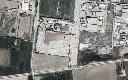 Wall-Less Gallery / Sepide Elmi Wall-Less Gallery / Sepide Elmi - Image 19 of 30