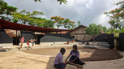 When the School Becomes the City: Community-Centered Projects in the Global South - Image 32 of 34