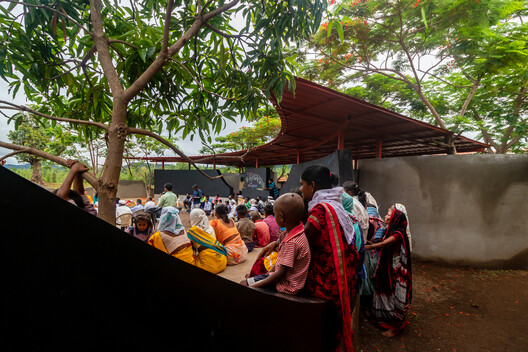 When the School Becomes the City: Community-Centered Projects in the Global South - Image 7 of 34