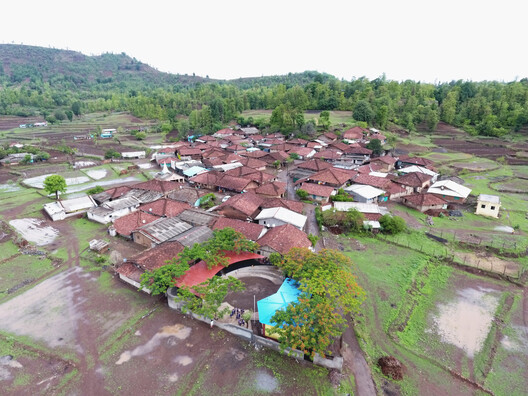 When the School Becomes the City: Community-Centered Projects in the Global South - Image 9 of 34