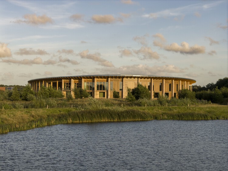 The Crafts College / Dorte Mandrup - Educational Architecture