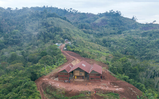 When the School Becomes the City: Community-Centered Projects in the Global South - Image 24 of 34