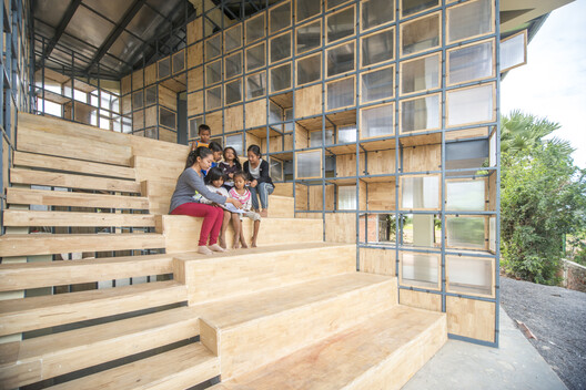 When the School Becomes the City: Community-Centered Projects in the Global South - Image 27 of 34