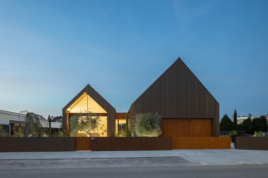 Casa SM / Mário Alves arquiteto - Imagem 26 de 27