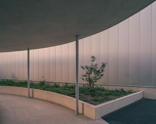 Middle School Cafeteria in Gonesse / MARS Architectes - Interior Photography
