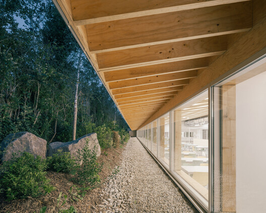Middle School Cafeteria in Gonesse / MARS Architectes - Image 27 of 34