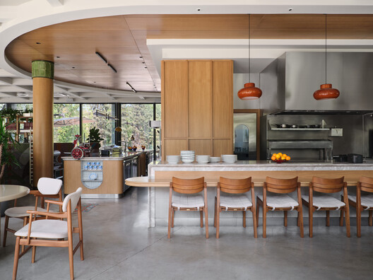 Aqqu Central Café  / AT interiors - Image 2 of 29