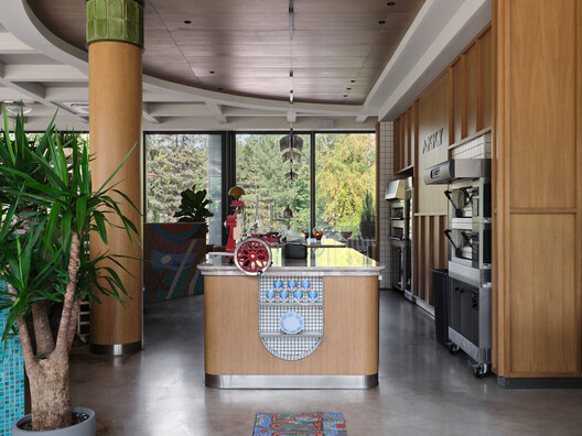 Aqqu Central Café  / AT interiors - Interior Photography, Kitchen, Lighting, Countertop, Chair, Glass