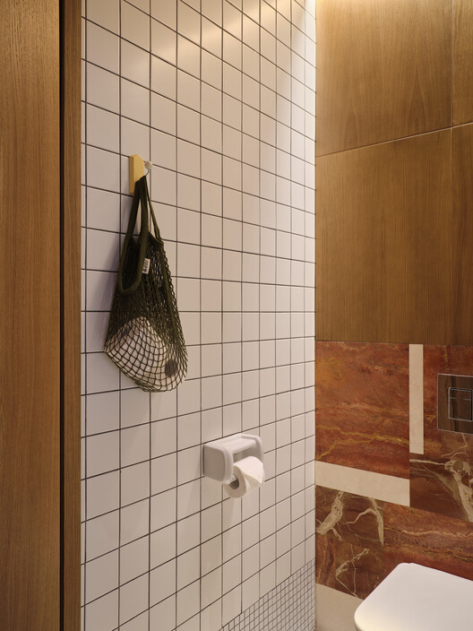 Aqqu Central Café  / AT interiors - Image 26 of 29