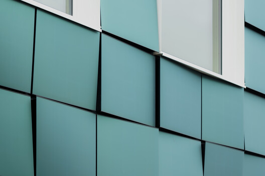 What Happens When Solar Is Treated as a Building Material? - Image 7 of 19