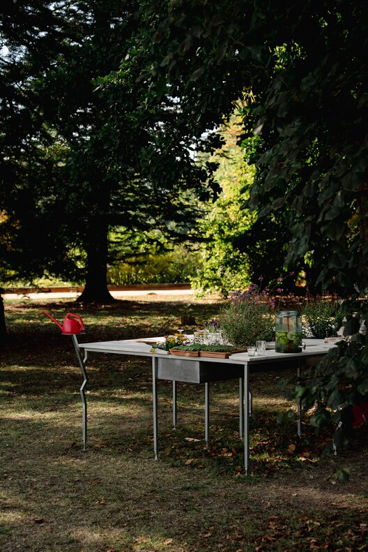 Live Multispecies Kitchen / Fahrenheit Works - Exterior Photography, Garden