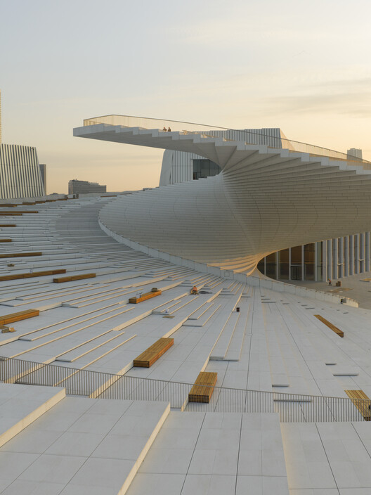First Look at Snøhetta’s Shanghai Grand Opera House as Construction Nears Completion - Image 2 of 27